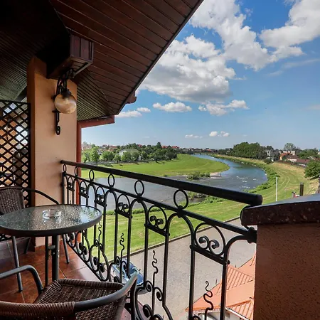Hotel Ferdinand 4*